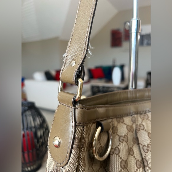 Gucci monogram crossbody - Picture 13 of 13